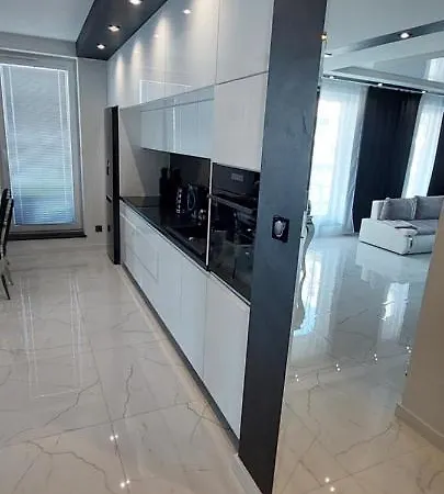 Royal Apartment *