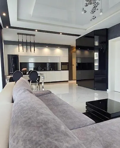 Royal Διαμέρισμα *